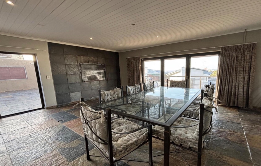 4 Bedroom Property for Sale in Humerail Eastern Cape